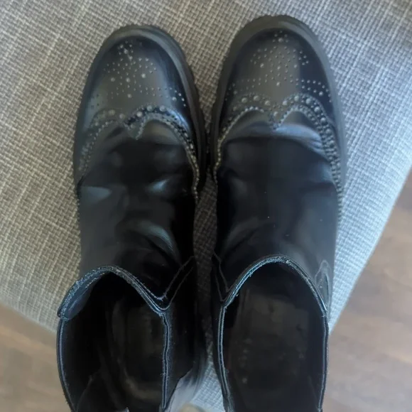 Prada Chelsea Boot - Picture 7 of 17